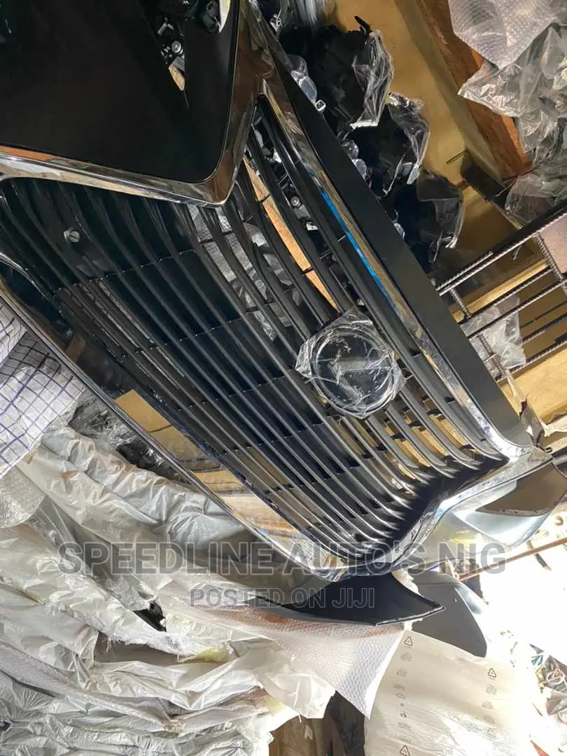 Complete Front Bumper Lexus Es350 2017