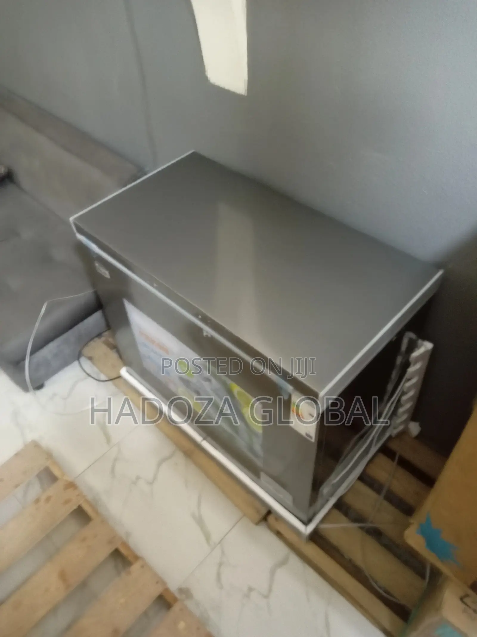 LG Chest Freezer [Gc-389q], 220ltrs