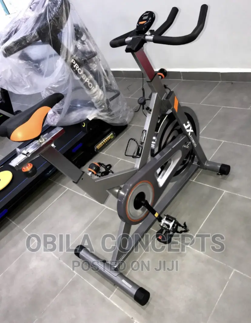 NEXTFIT Spinning Bike