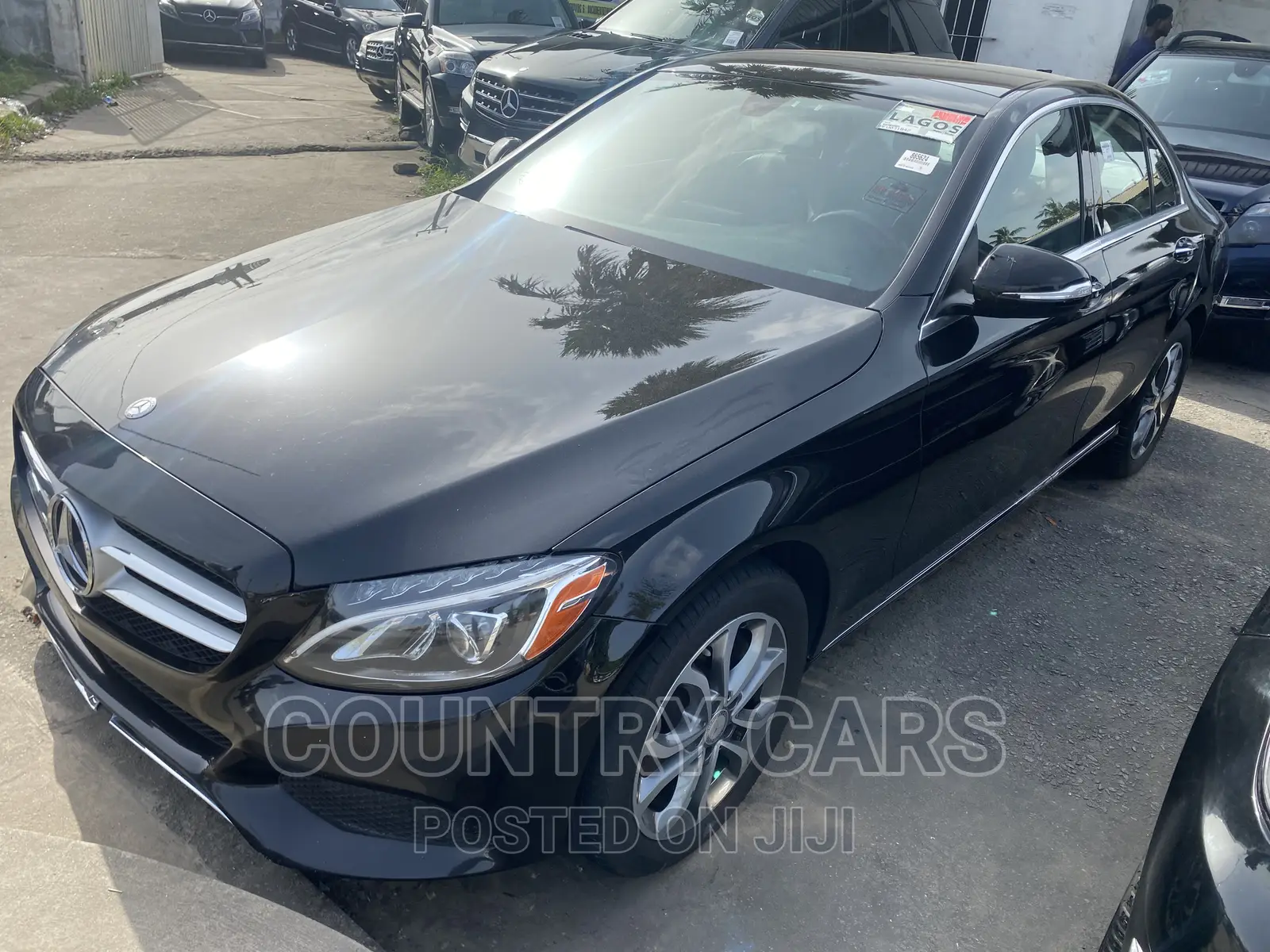 Mercedes-Benz C300 2015 Black