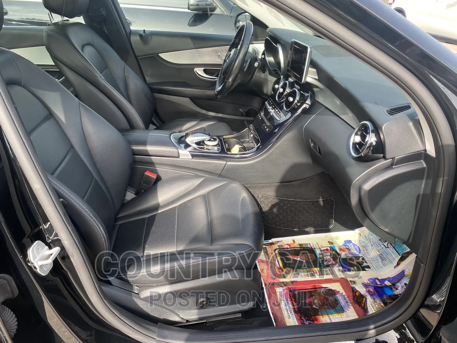 Mercedes-Benz C300 2015 Black