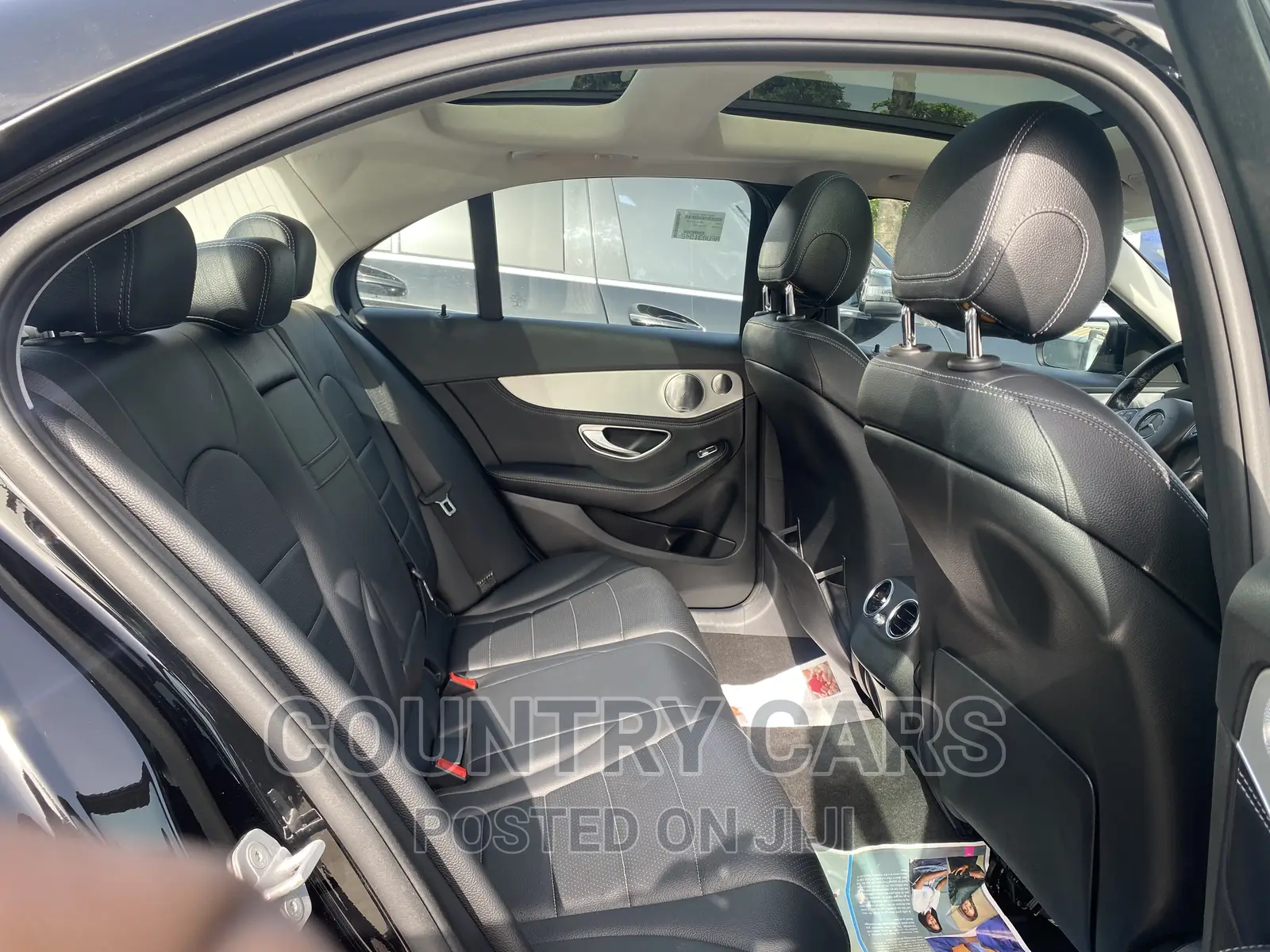 Mercedes-Benz C300 2015 Black