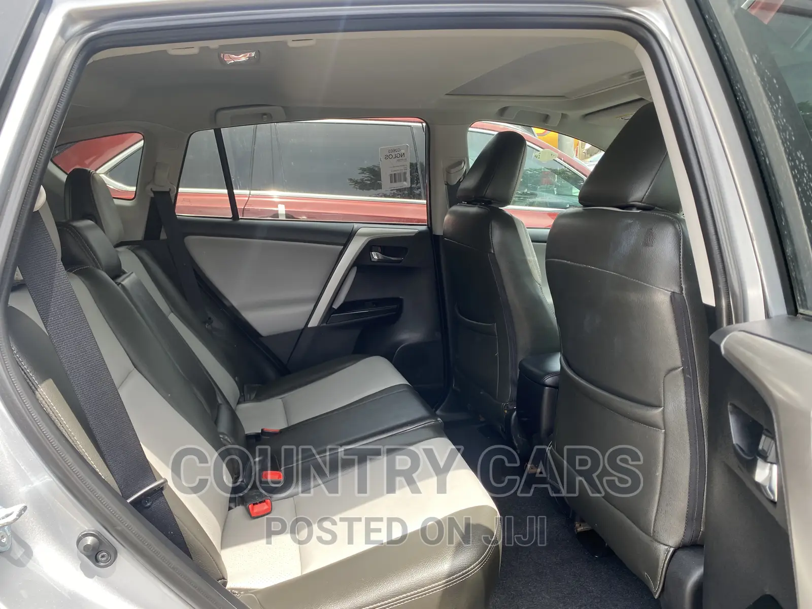 Toyota RAV4 2017 Silver