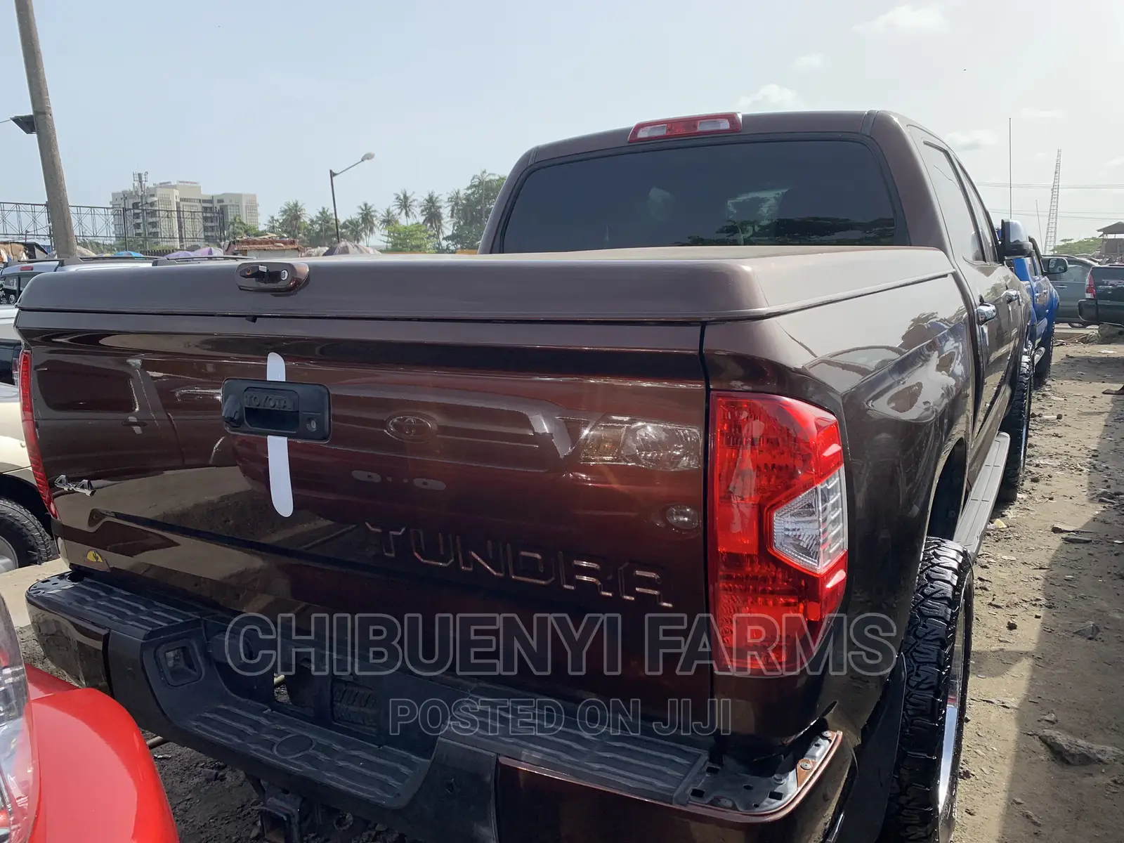Toyota Tundra 2018 Brown