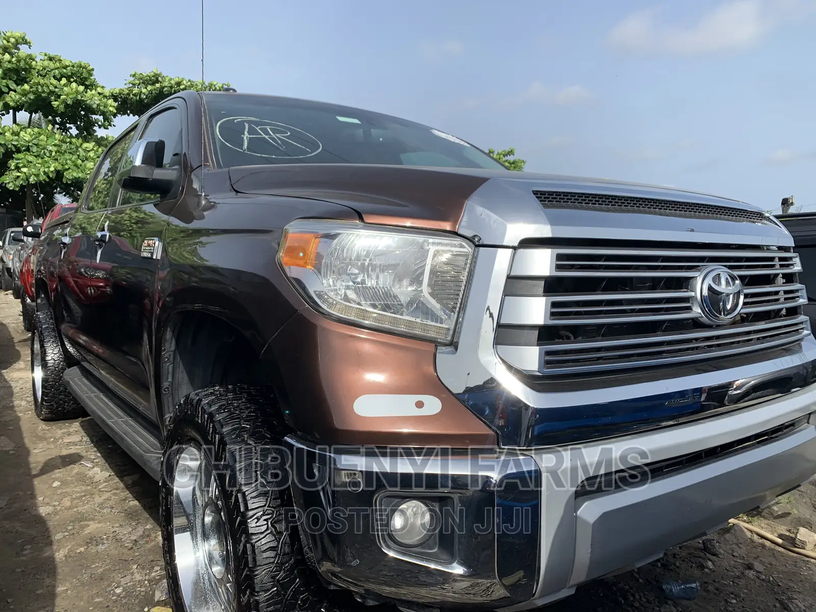 Toyota Tundra 2018 Brown