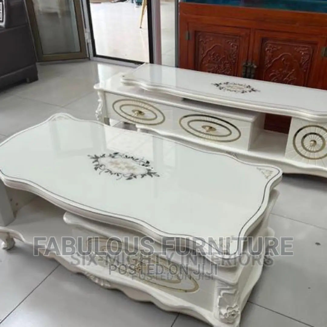 Royal Center Table and Tv Stand Set