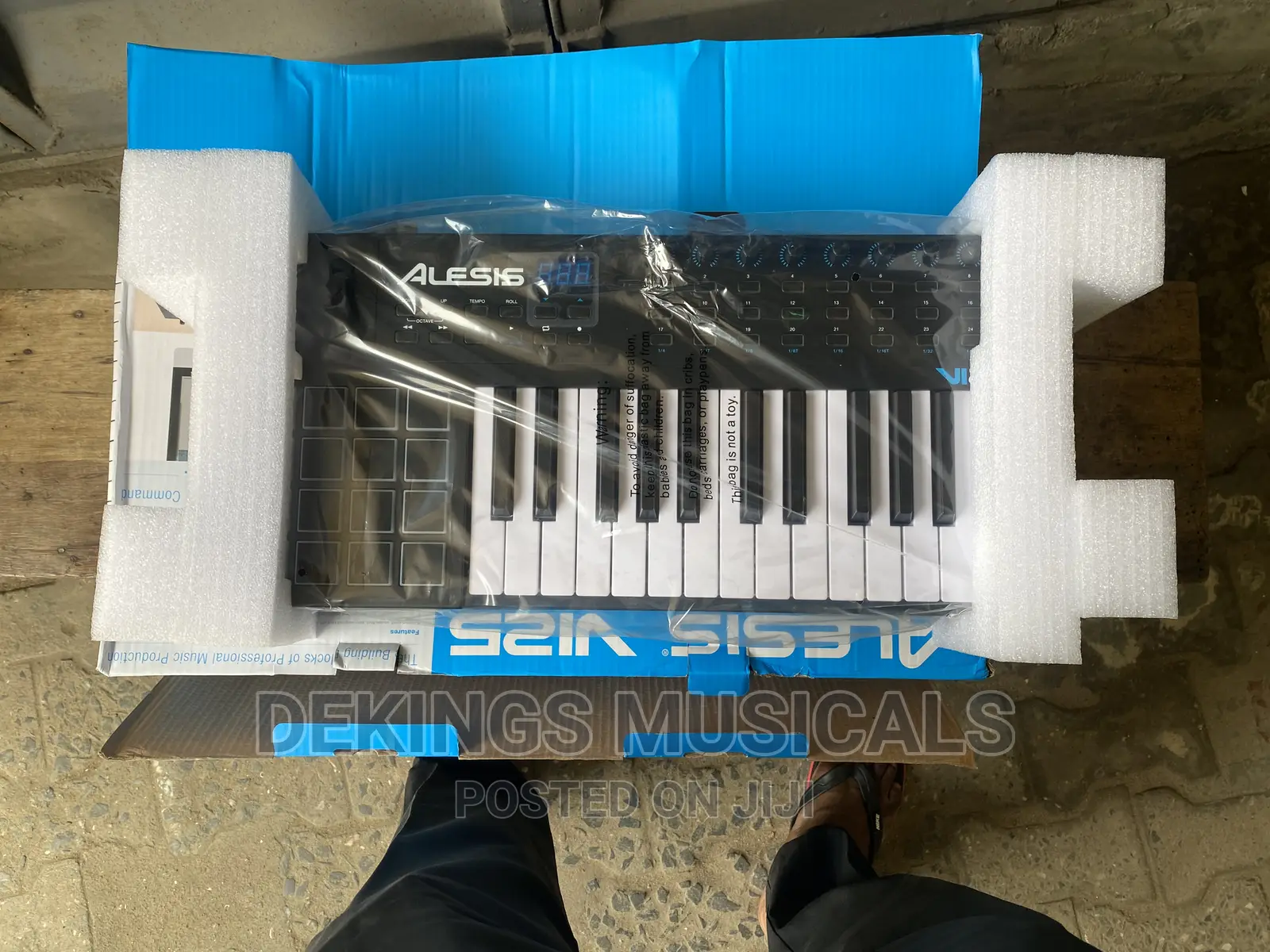 Alesis Vi25 Usb Midi Studio Keyboard Controller