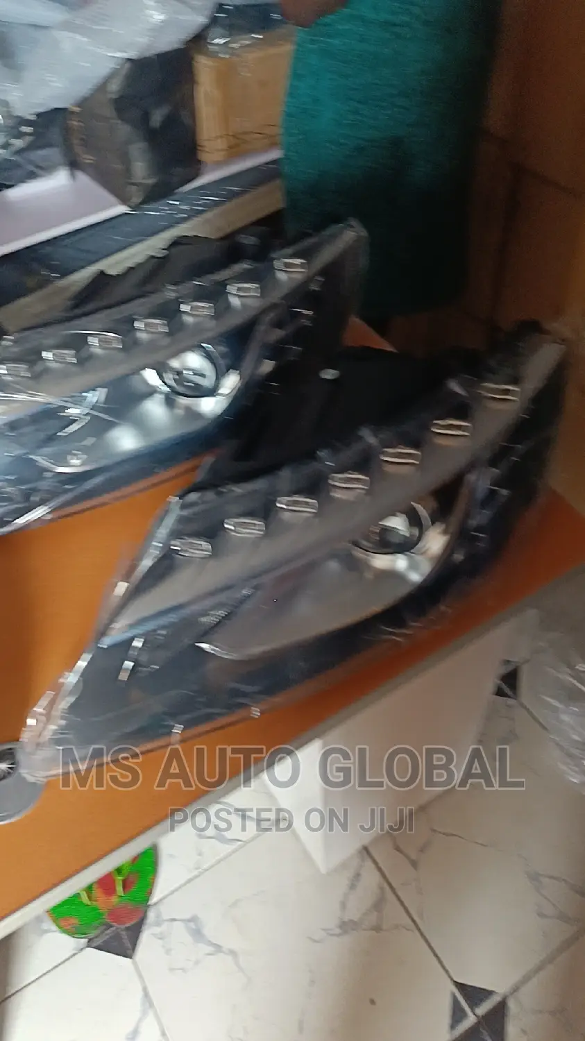 Audi Q7 Headlights 2014