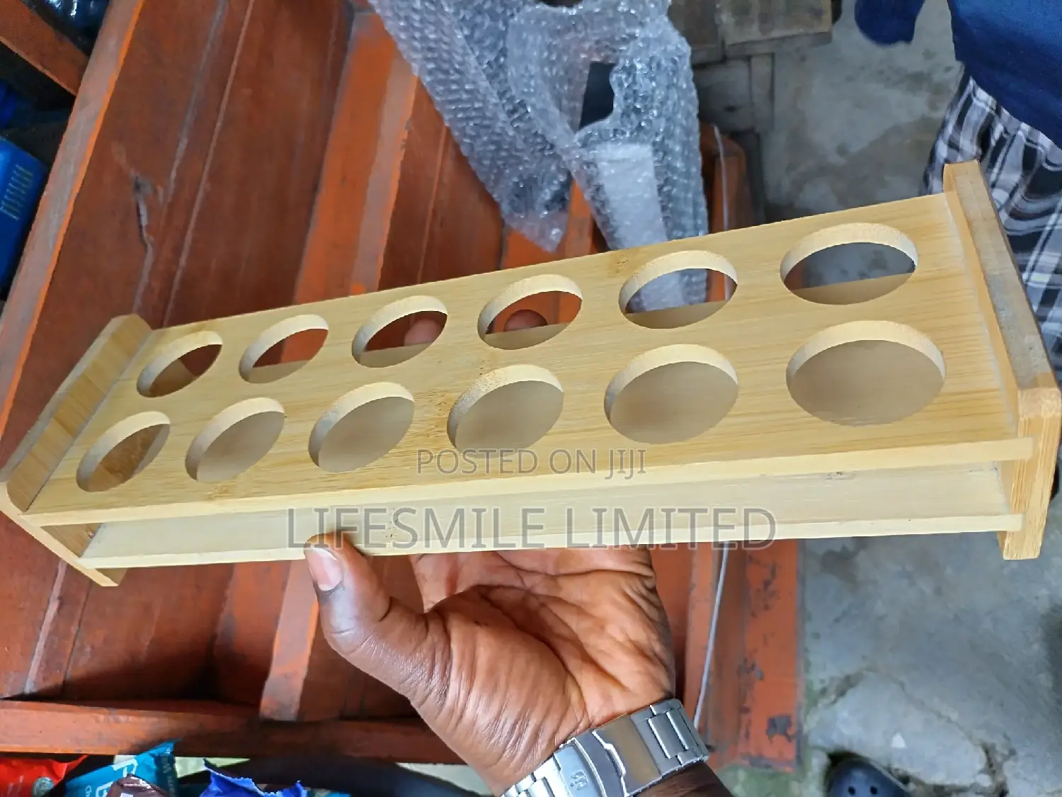 Wooden Short Stand