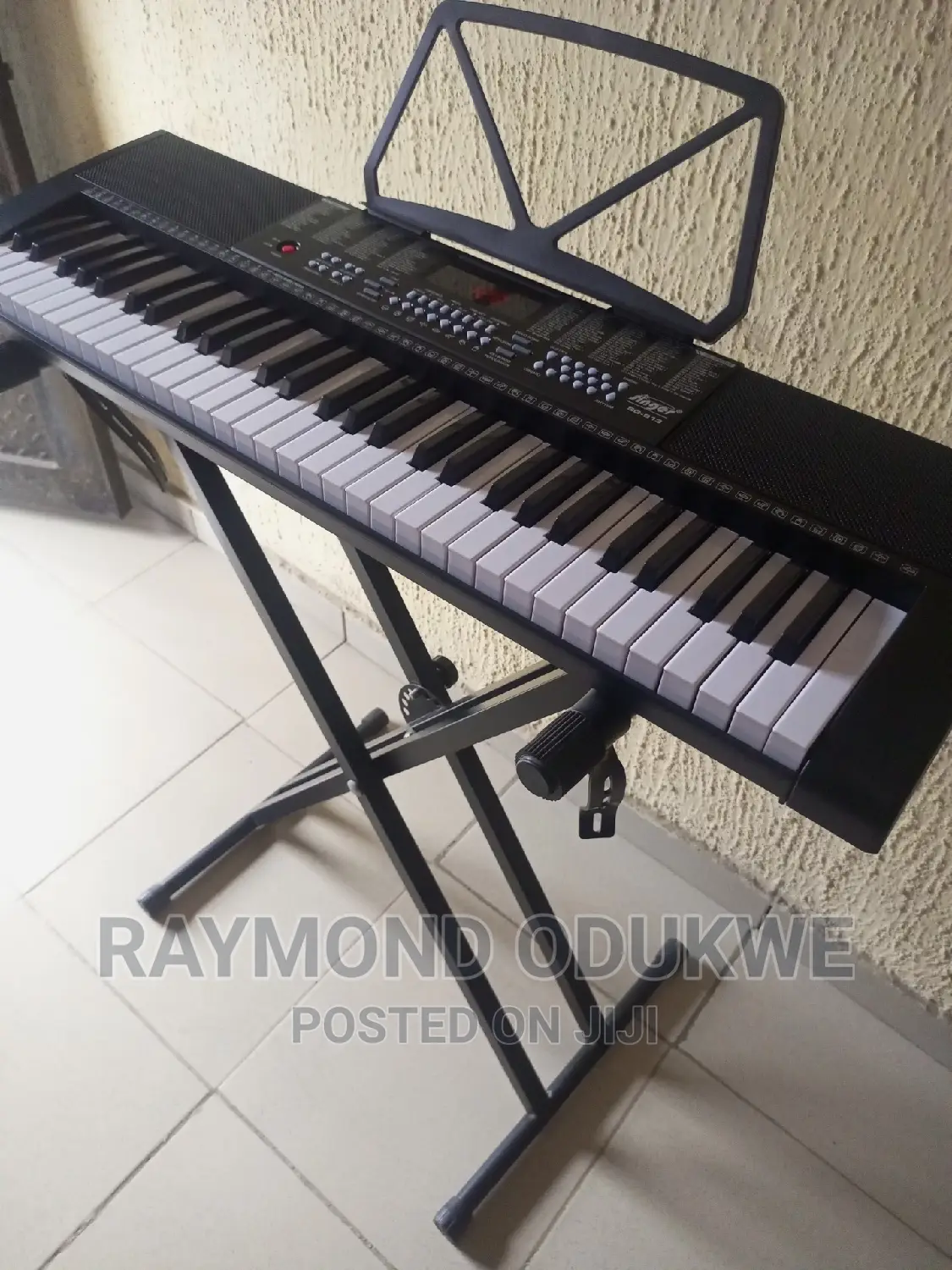 Singer Portable Keyboard Piano With Stand and Adapter
