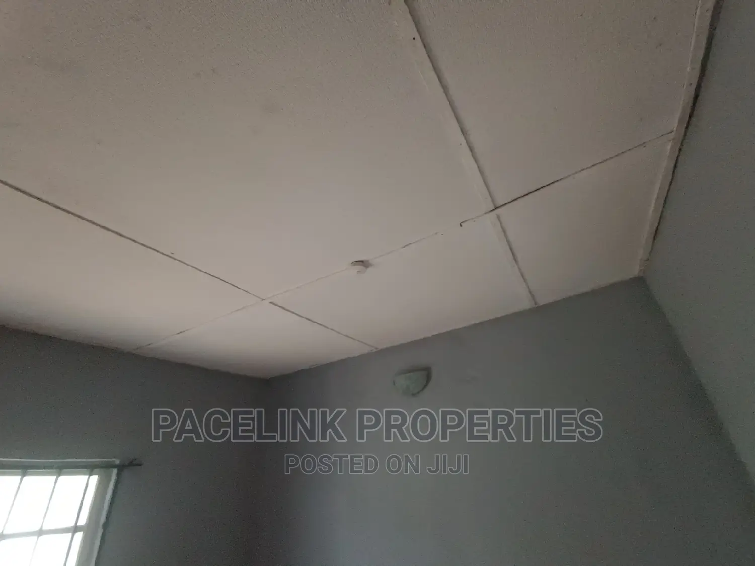 Mini Flat in Ipaja for rent