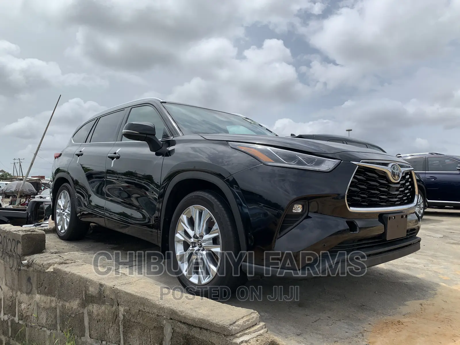 Toyota Highlander Limited 2022 Black