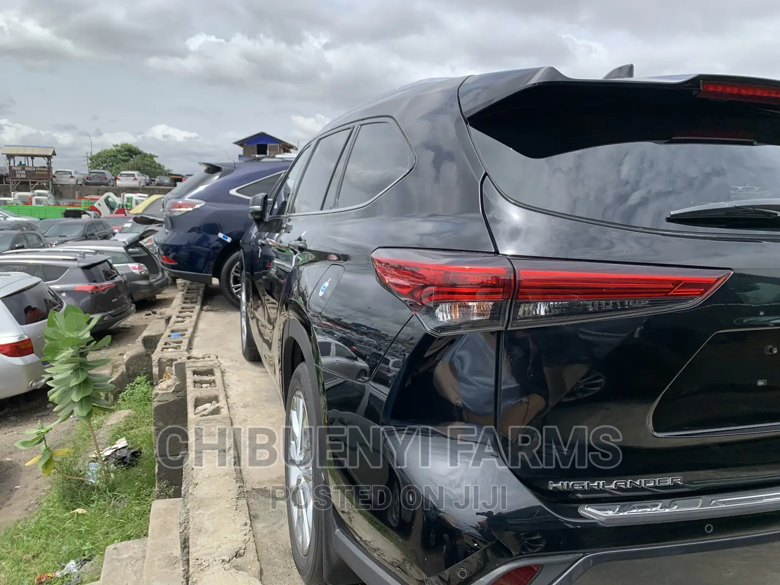 Toyota Highlander Limited 2022 Black