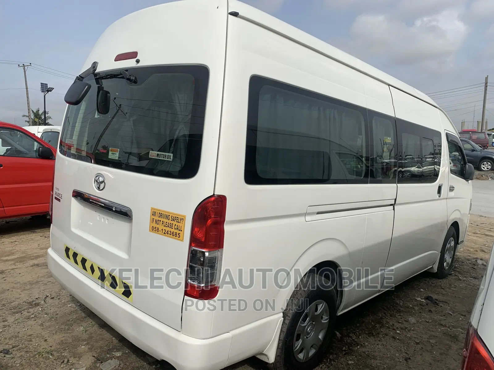 Toyota HiAce 2018 White