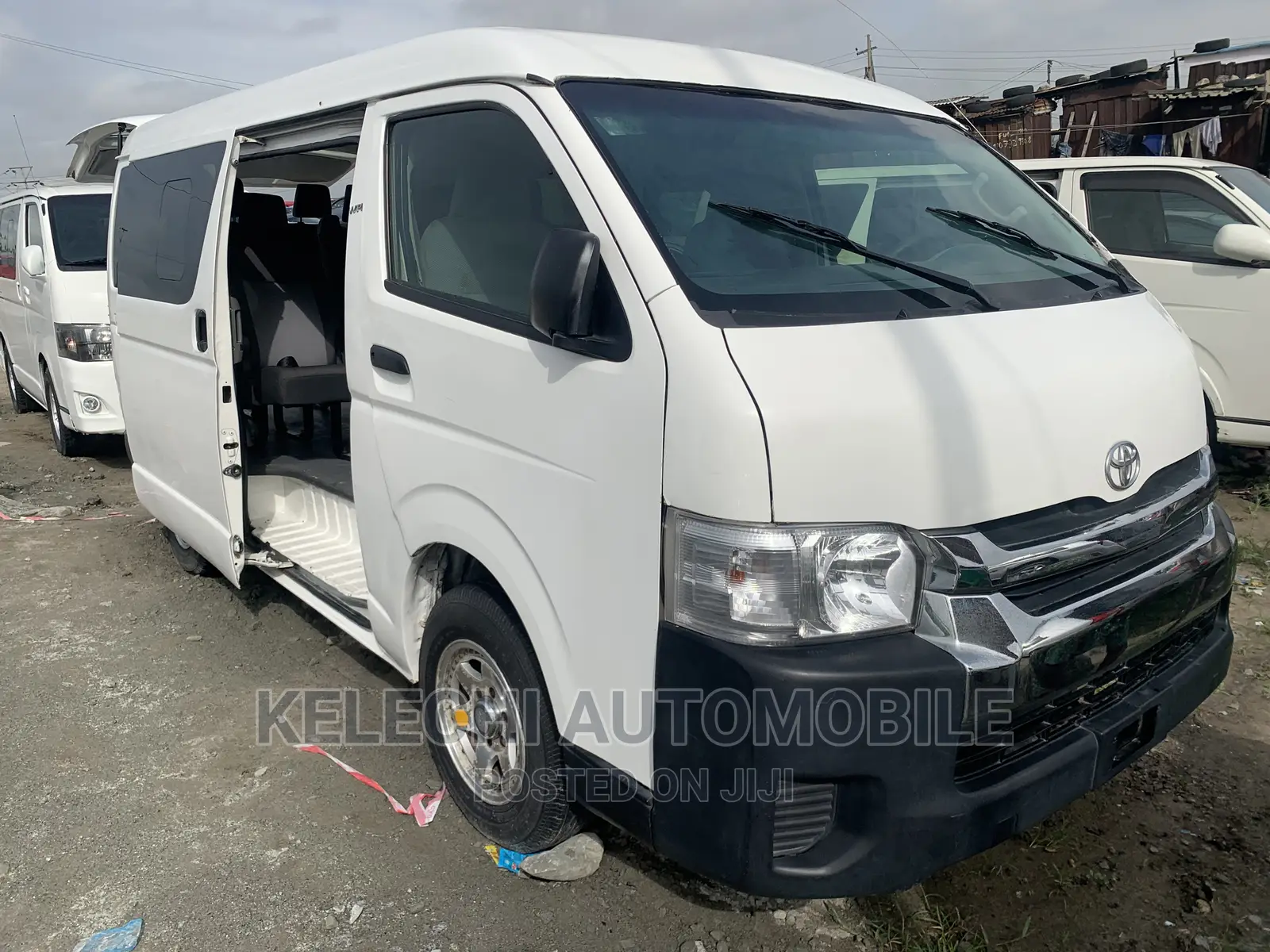 Toyota HiAce 2012 White
