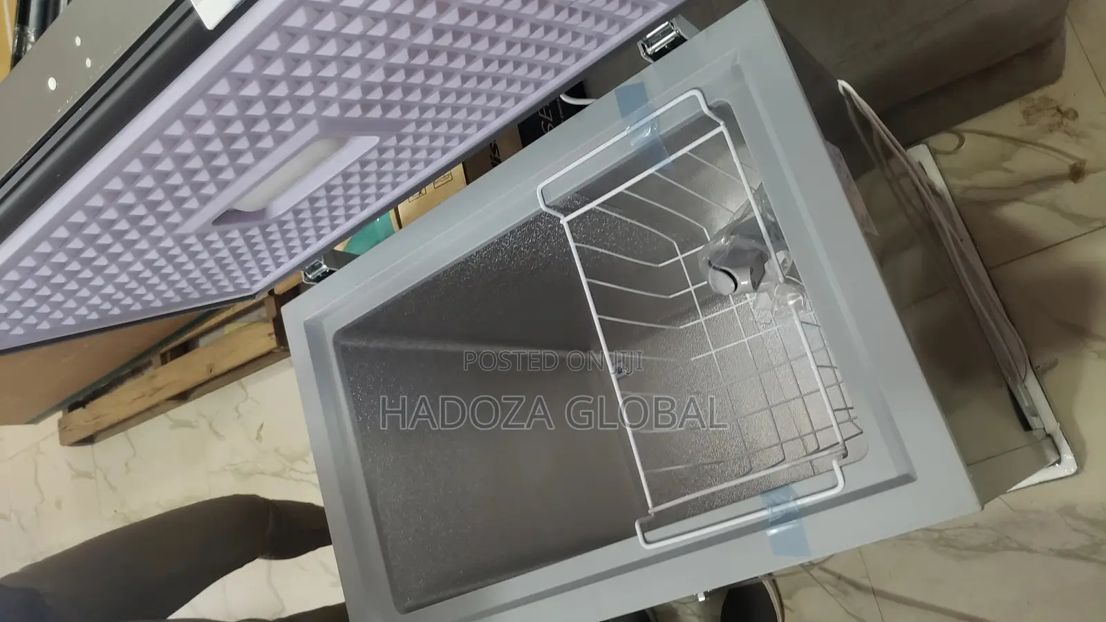 LG Chest Freezer Gc-238l (Durable)