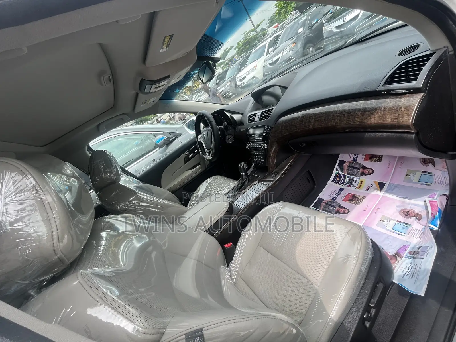 Acura MDX Advance Package SUV AWD (3.7L 6cyl 6A) 2011 White
