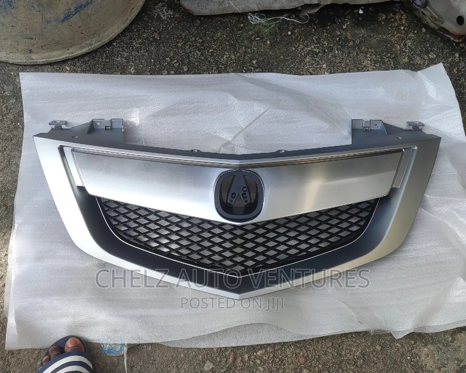 Front Grill Acura MDX 2010 to 2013 Model