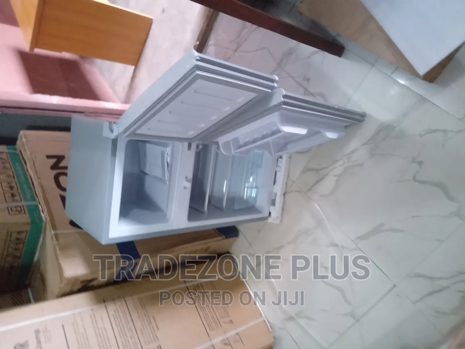 Fast Freezing Gs-141sq Lg Free Standing Refrigerator