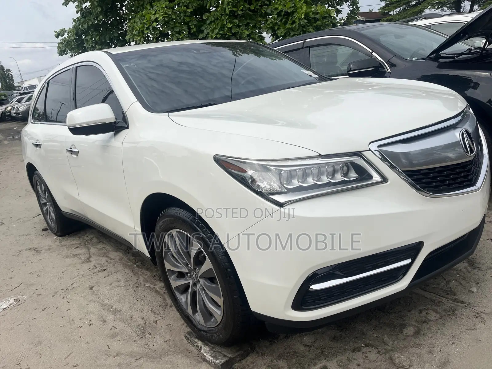 Acura MDX SUV 4dr FWD (3.5L 6cyl 9A) 2016 White