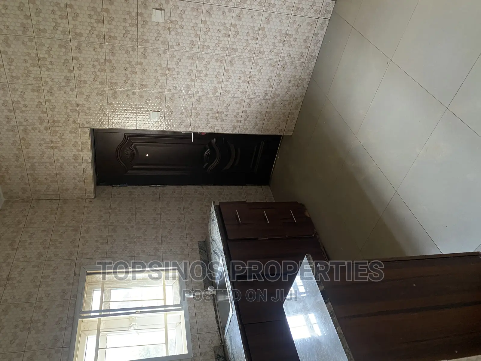 2bdrm Block of Flats in Dawaki for rent