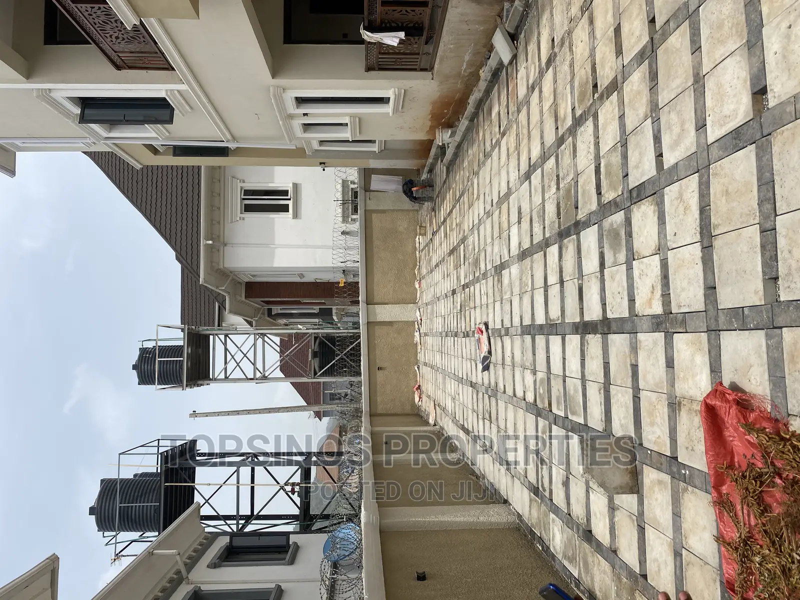 2bdrm Block of Flats in Dawaki for rent