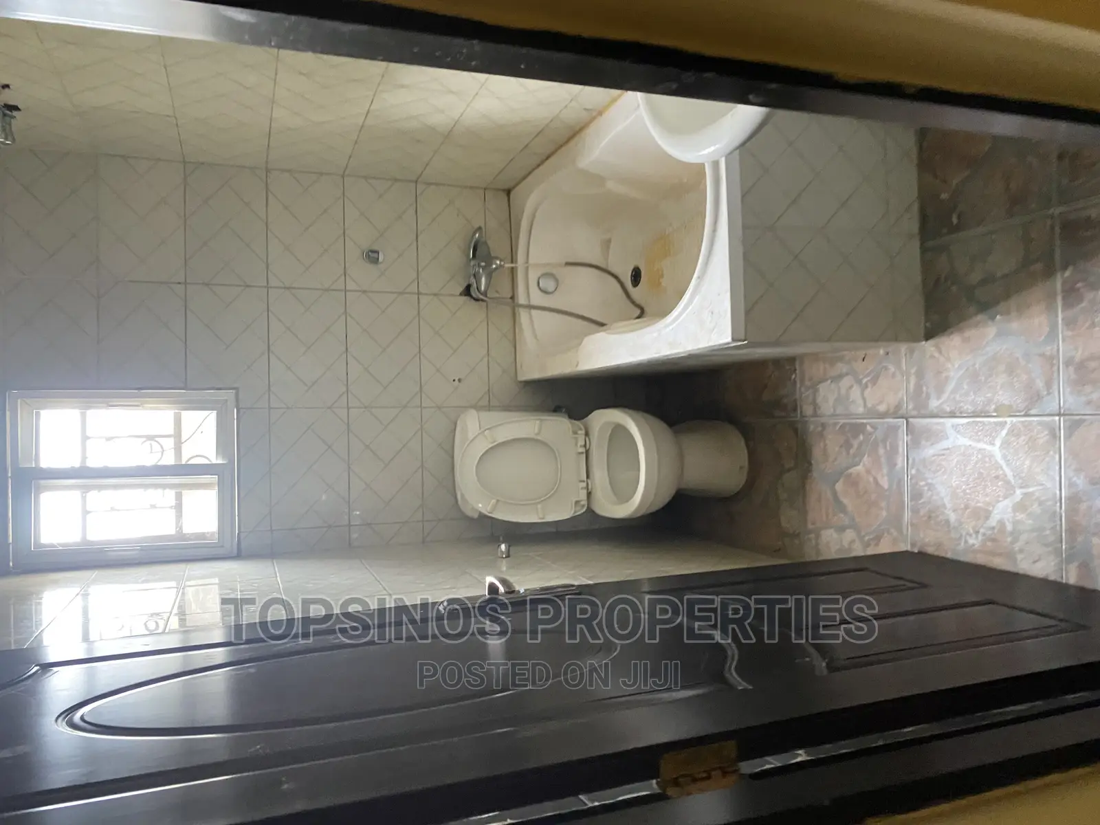 2bdrm Block of Flats in Dawaki for rent