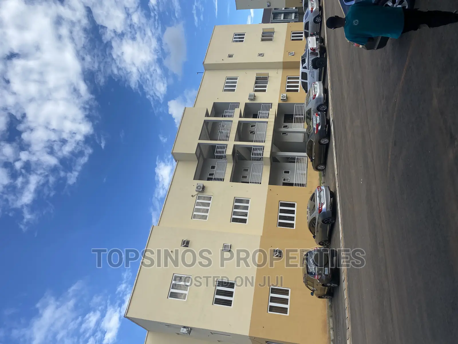 3bdrm Block of Flats in Dawaki for rent