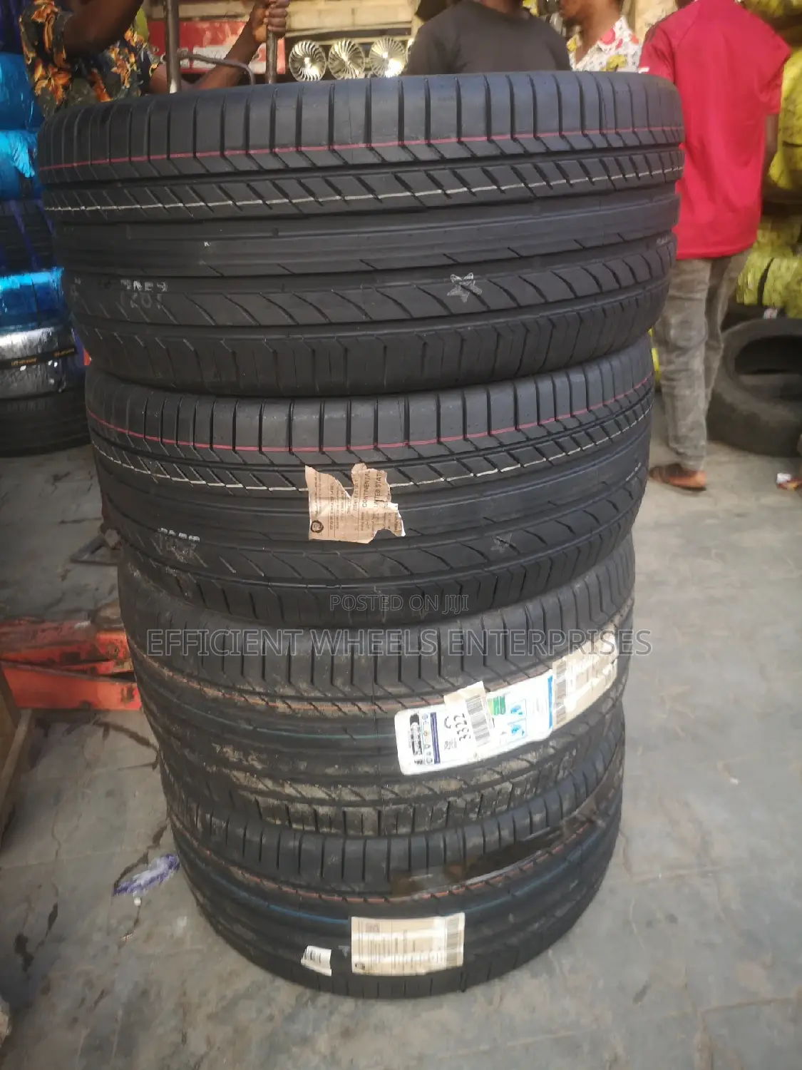 Mercedes GLE Front and Back Tyre