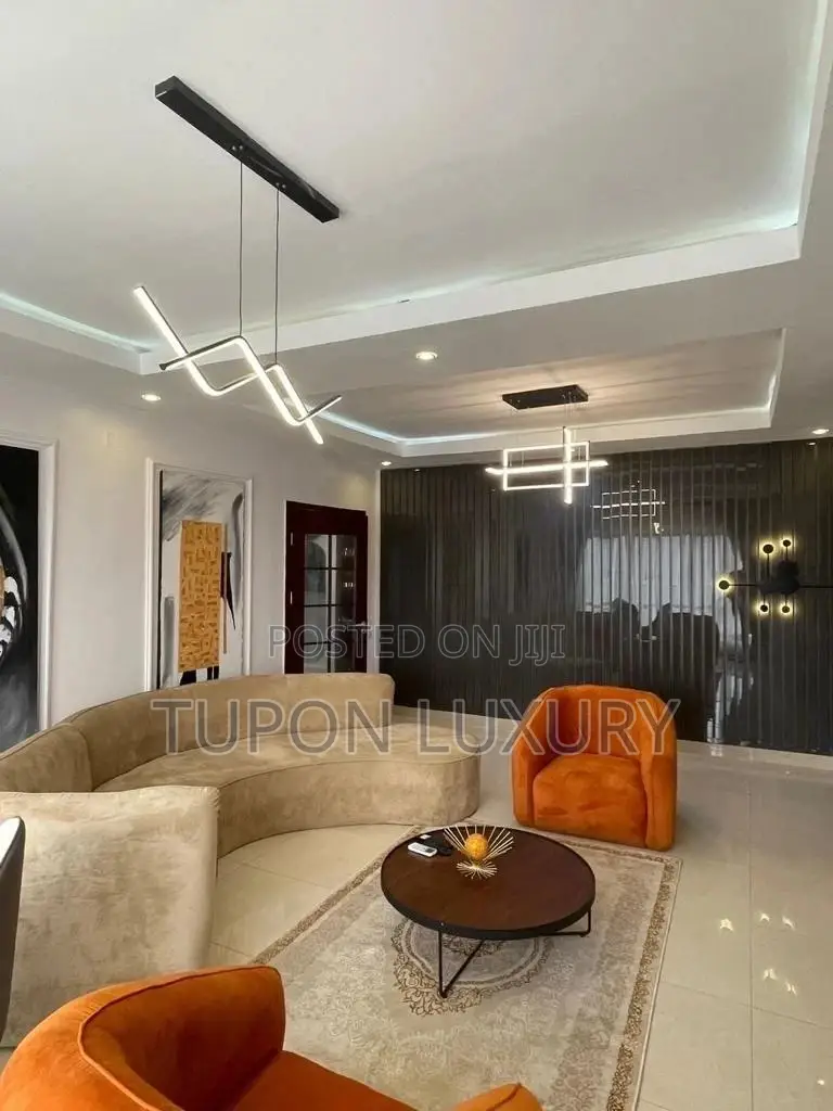 Luxury 2-Bedroom Apartment in Lekki Phase 1