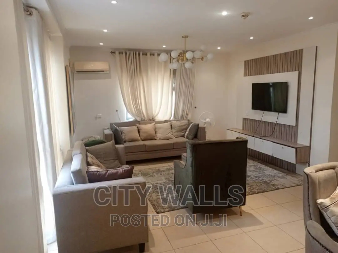5bdrm Duplex in Lekki Phase 1 for rent