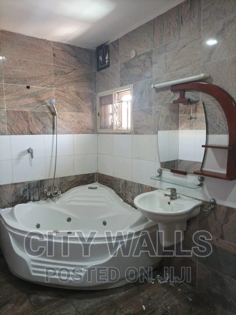 5bdrm Duplex in Lekki Phase 1 for rent