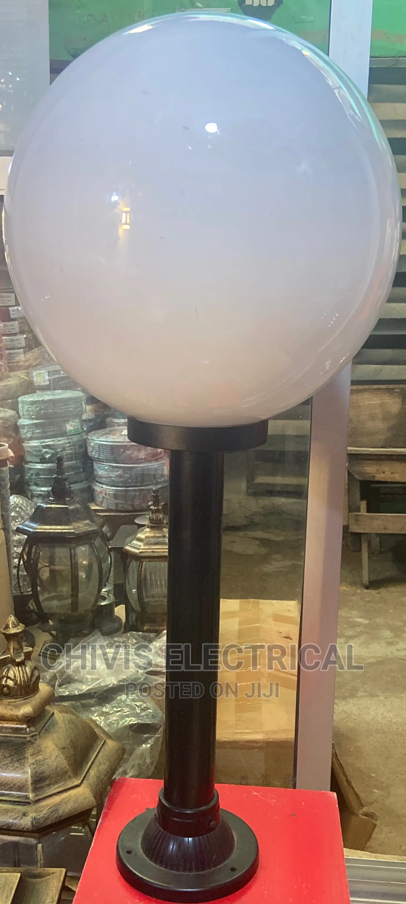 2pcs Round Luminous Ball LED Garden