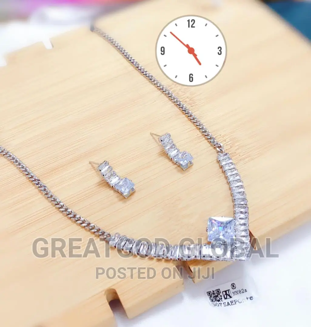 Designers Necklace Silver