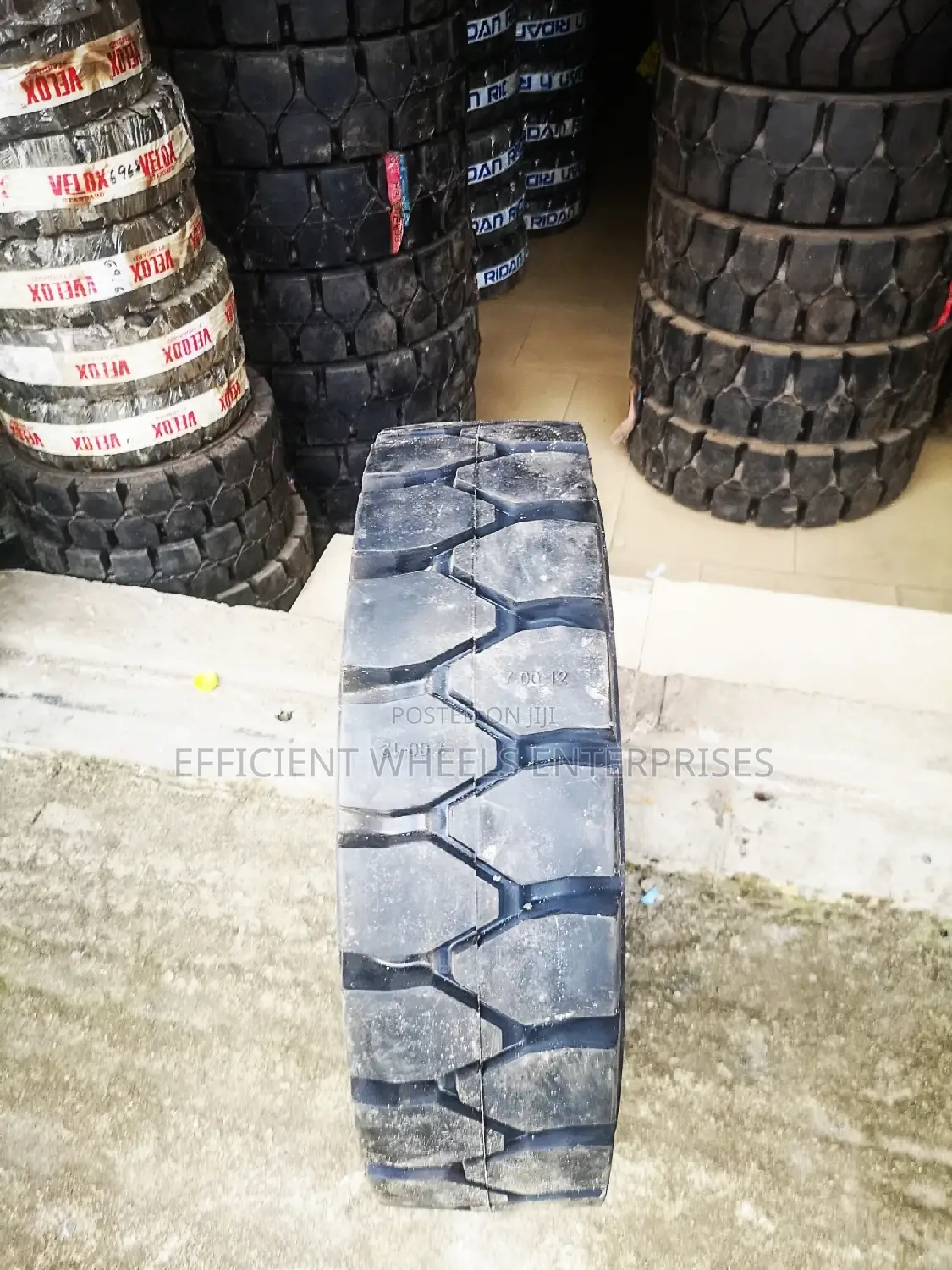 7.00-12 Arrow Solid Tyre