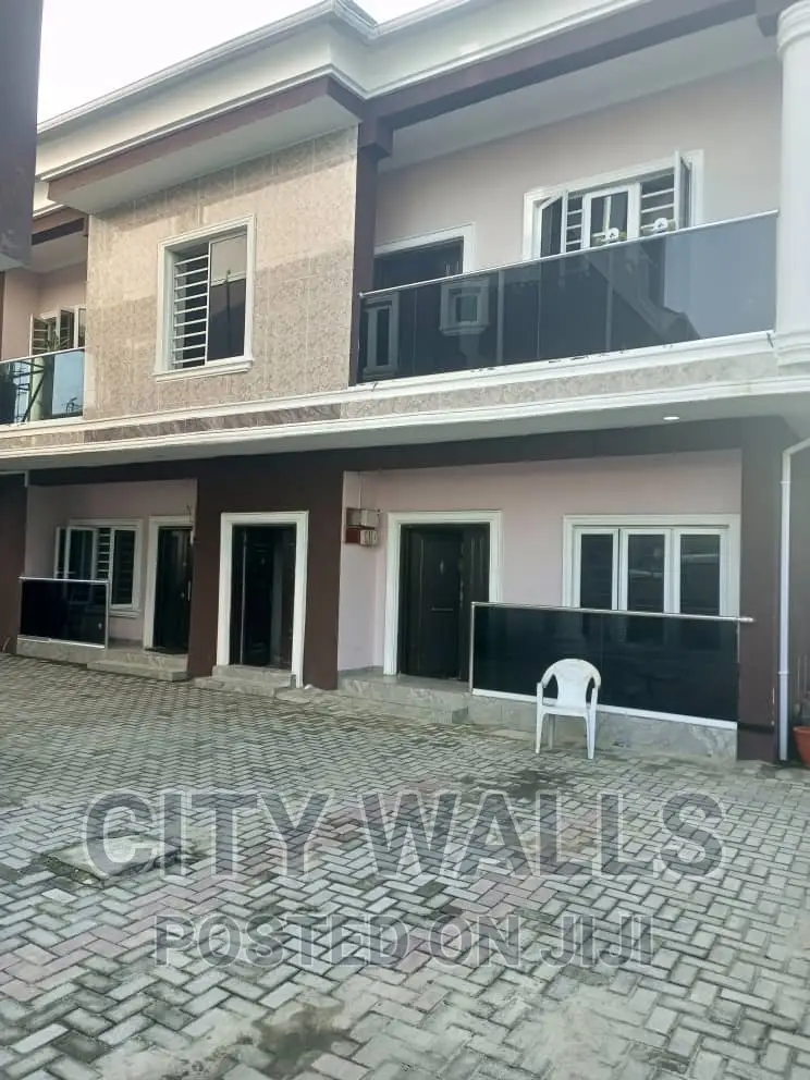 2bdrm Block of Flats in Ikate-Elegushi for rent