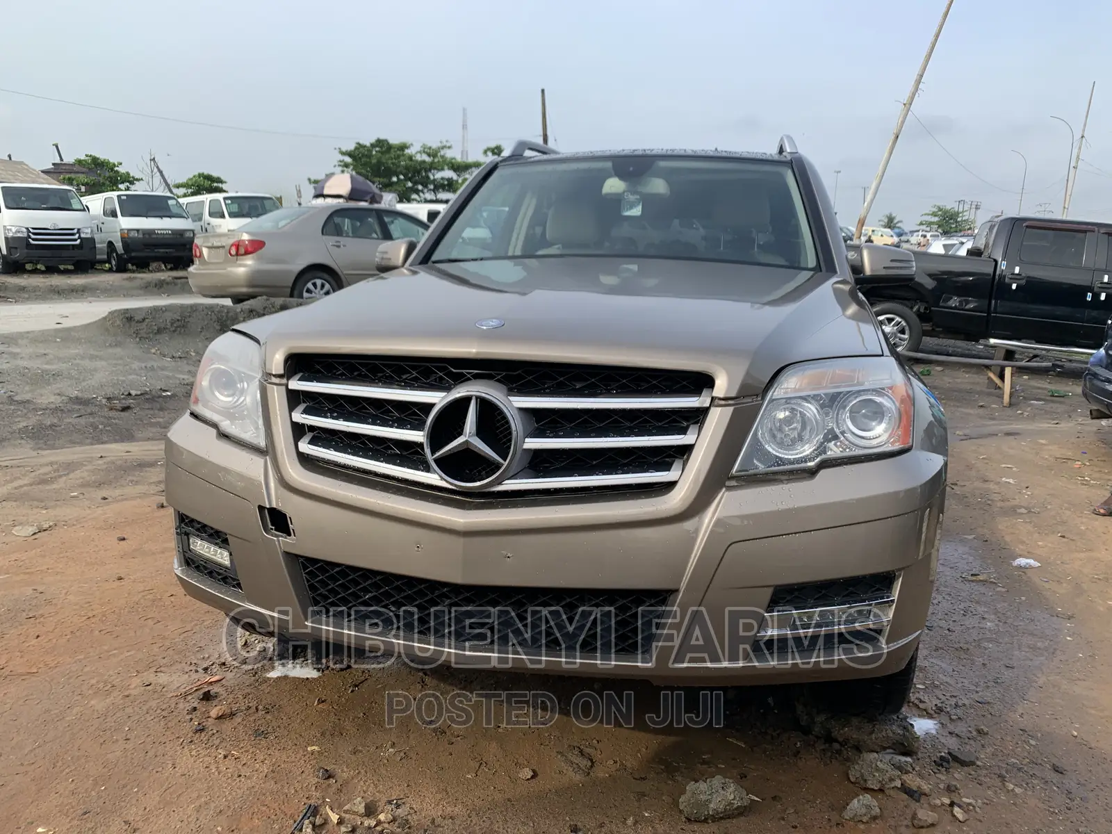 Mercedes-Benz GLK-Class 350 4MATIC 2010 Gold