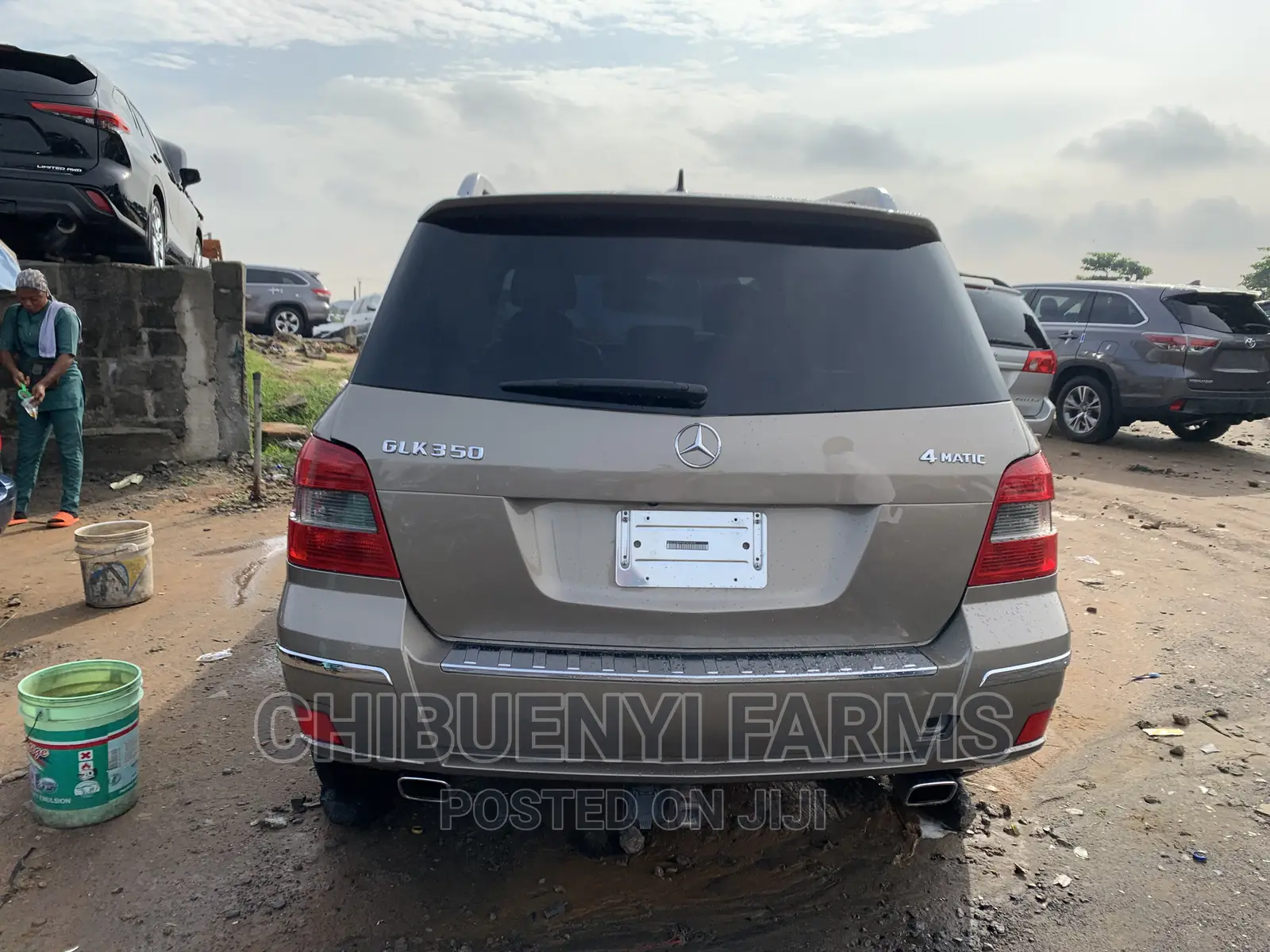 Mercedes-Benz GLK-Class 350 4MATIC 2010 Gold
