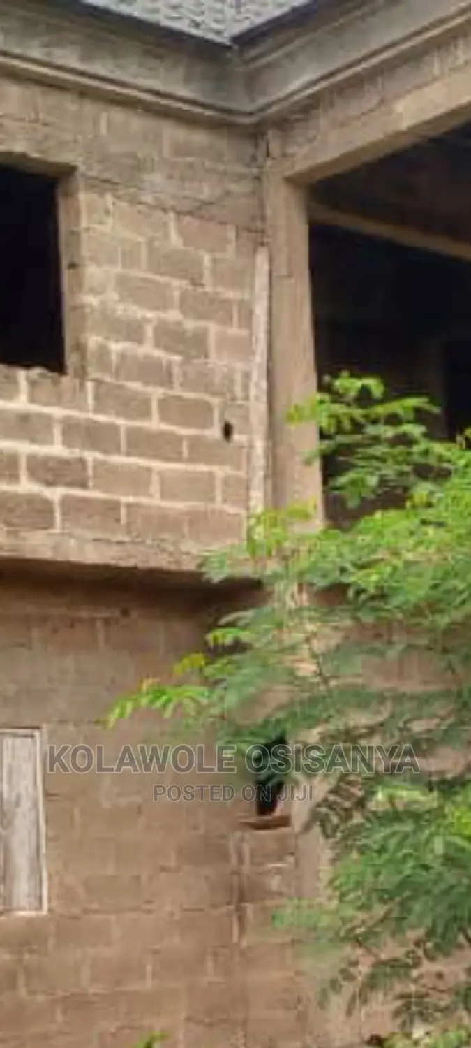 4bdrm Duplex In Igando / Ikotun/Igando For Sale