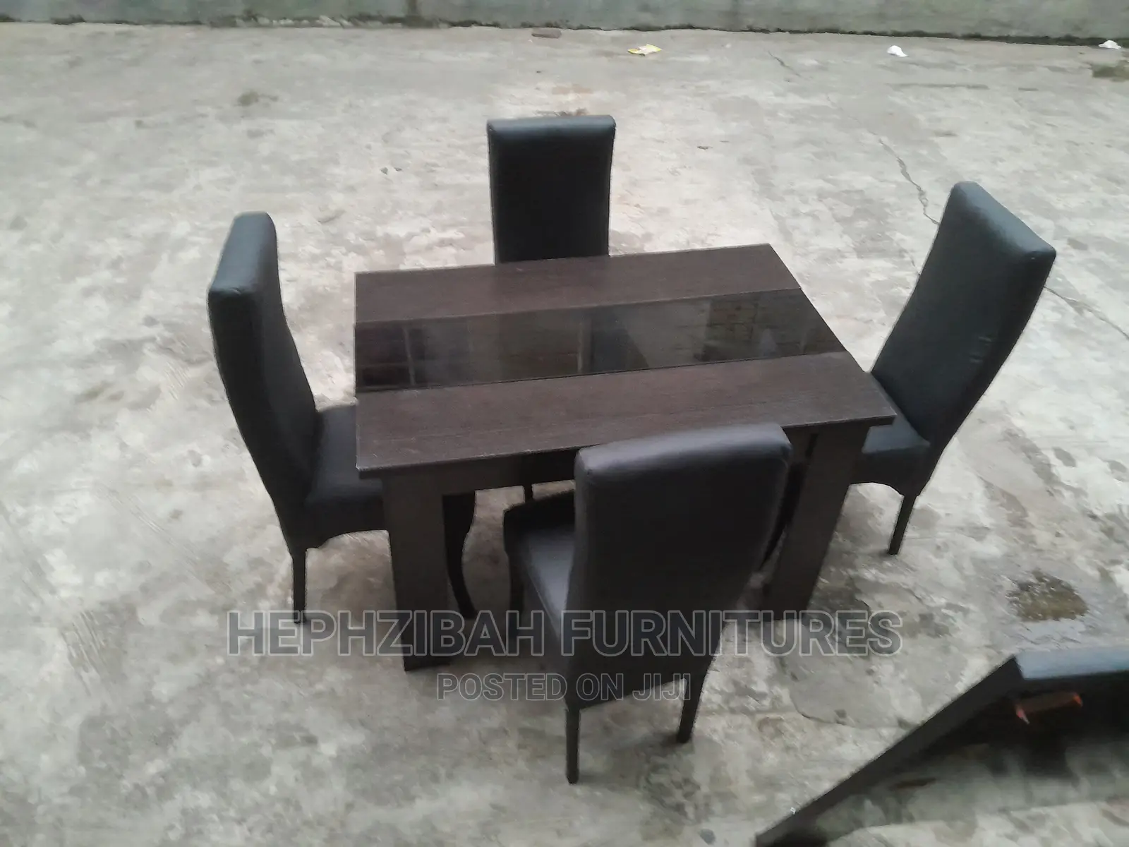 4 Seater Black Leather Dinning