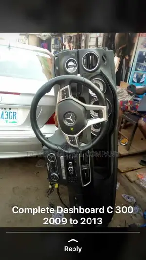 Dashboard C300 2009 to 2013