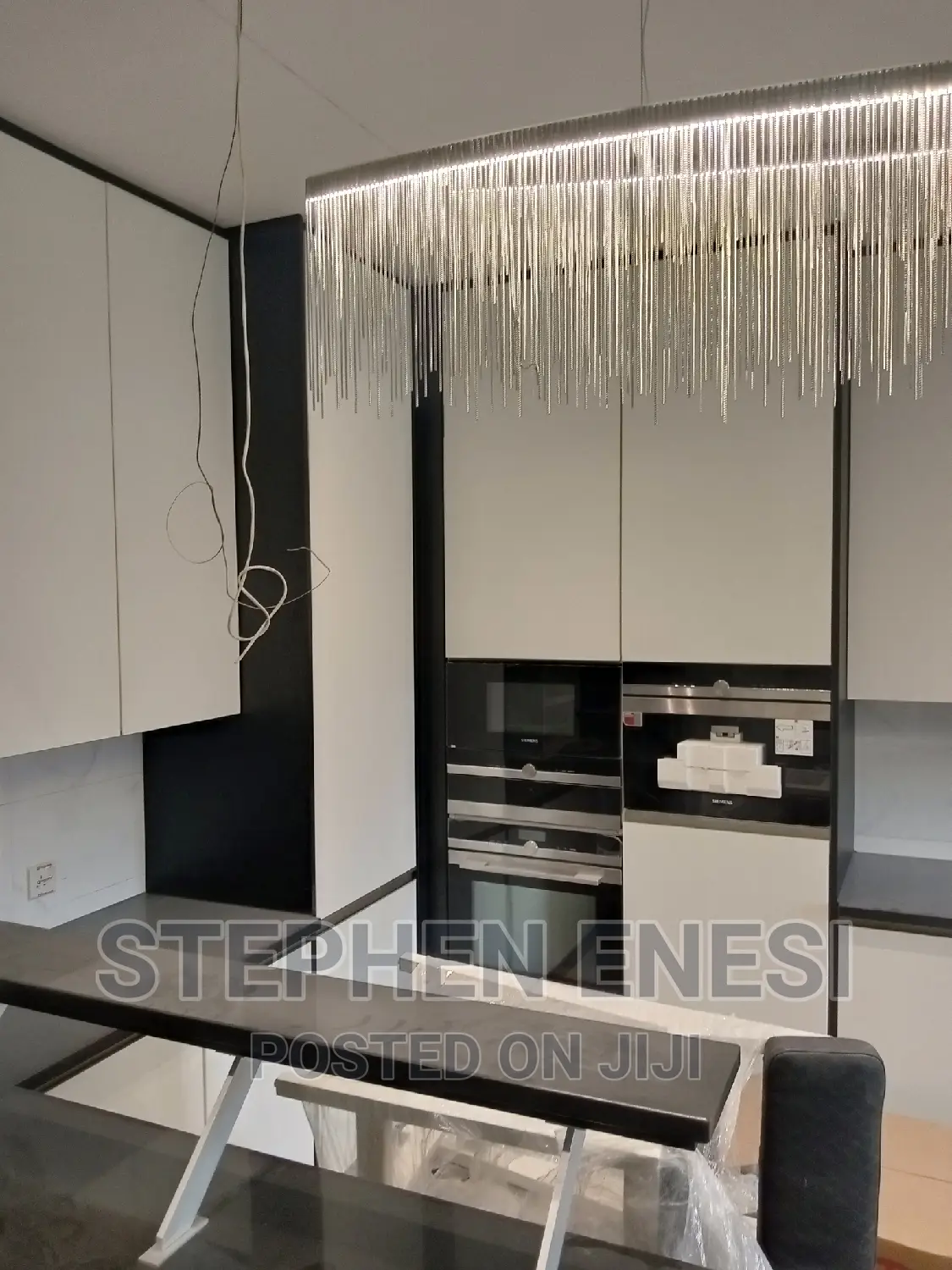 Luxury Shelves and Wardrobes