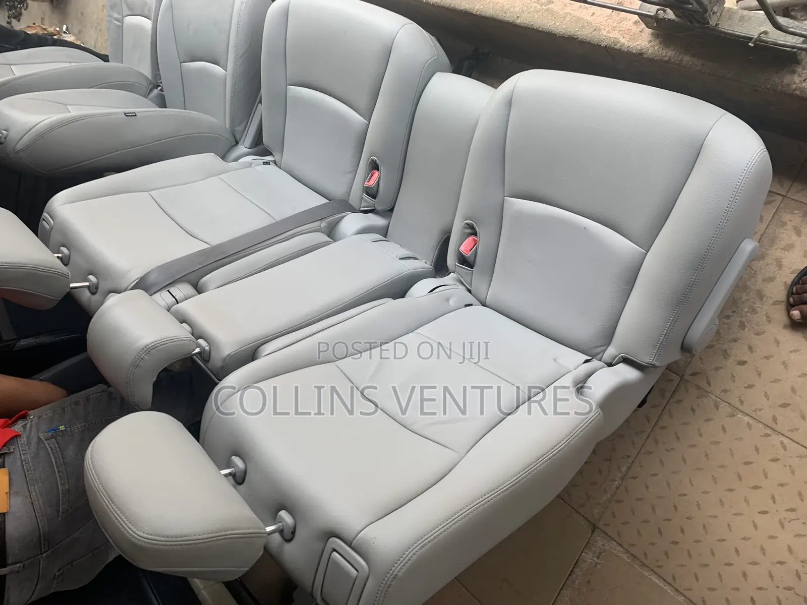 Completeseat Toyota Highlander 2008-12 Tokubo Leather