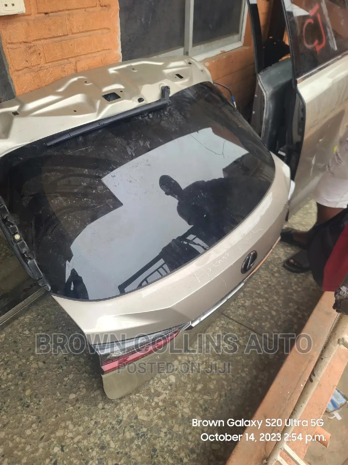 Back Booth Lexus Rx350 2016-2020