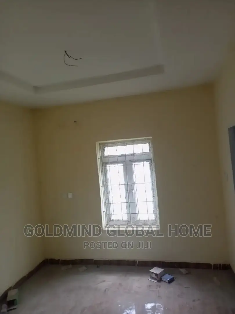 2bdrm Block of Flats in Apo, Zone B for sale