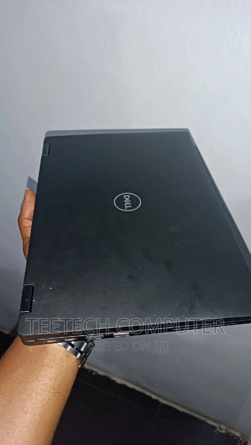 Laptop Dell Latitude 7390 16GB Intel Core I7 SSD 512GB