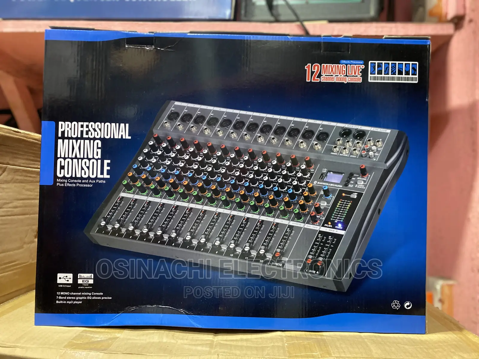 Yamaha 12 Mixing Console Live