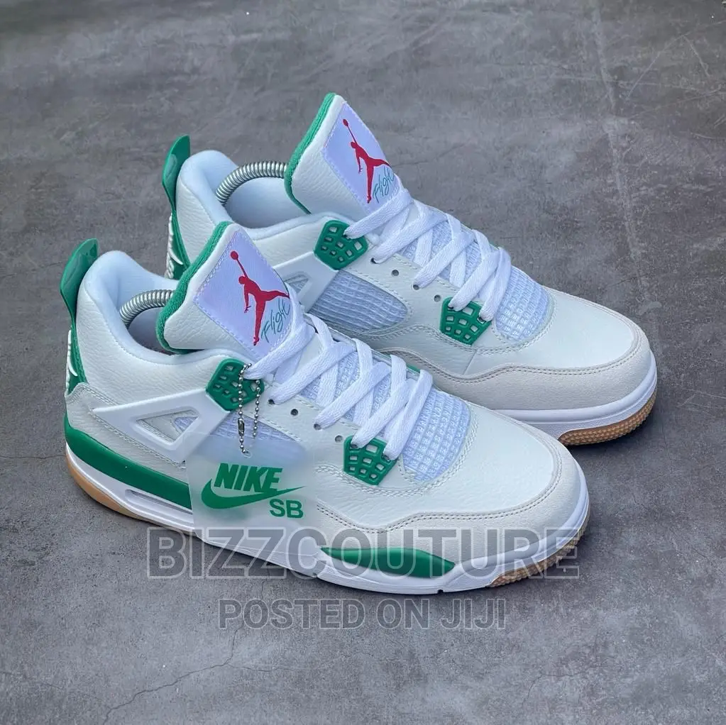 Original NIKE SB AIR JORDAN 4 Pine Green Available in Store