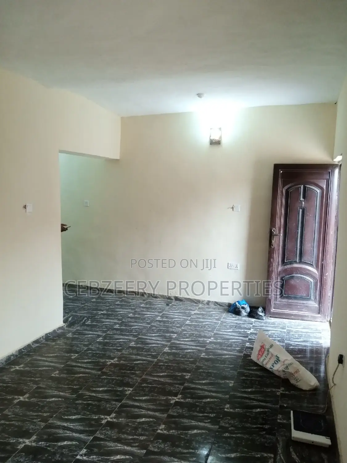 2bdrm Apartment in United Estate, Yakoyo/Alagbole for rent
