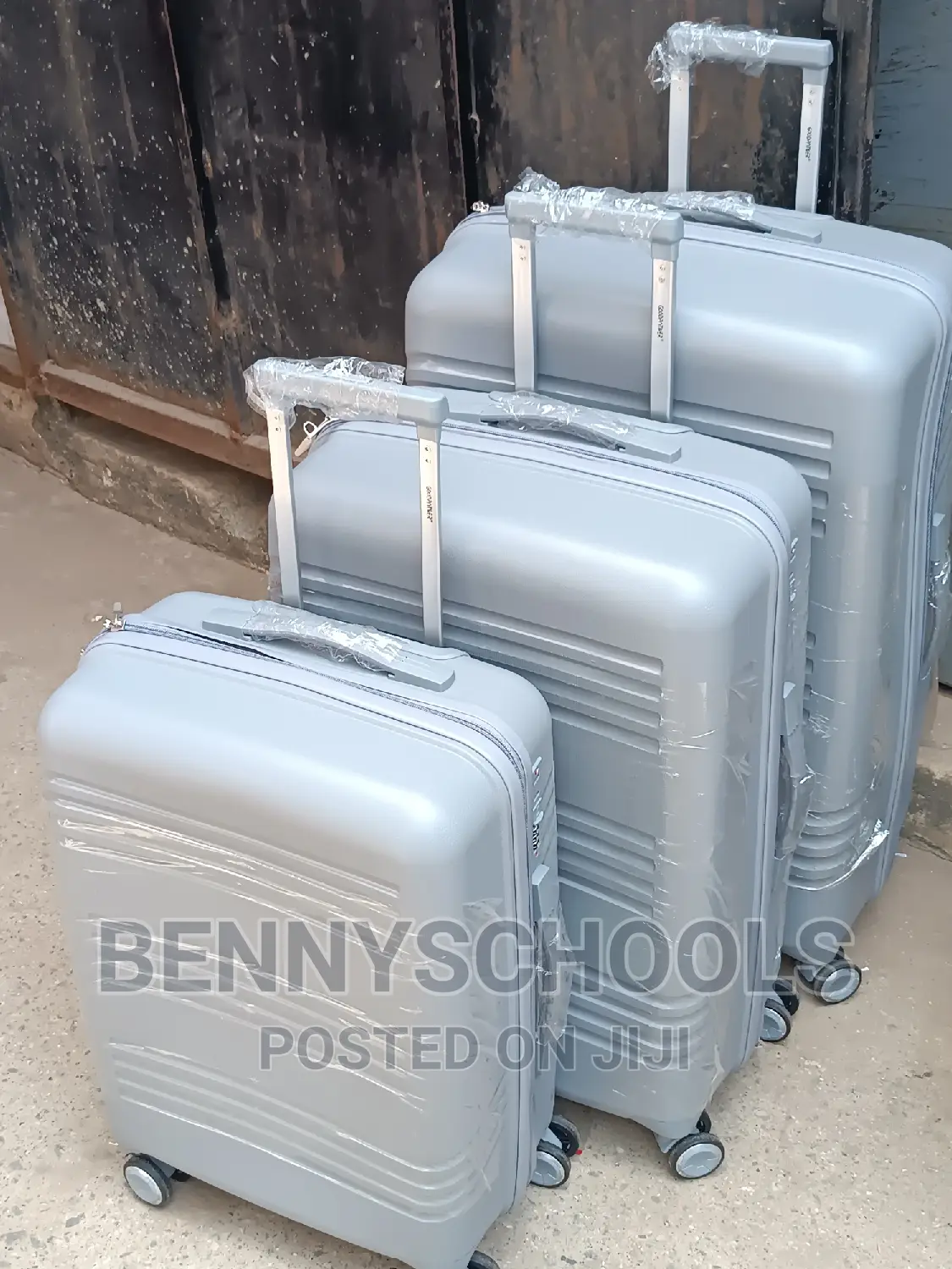Set of 3 Unbreakable Elastic Rubber Travelling Luggage Boxes
